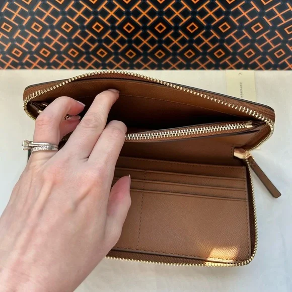 Tory Burch Emerson Zip Continental Wallet Moose Gold Tan Brown - Picture 9 of 12
